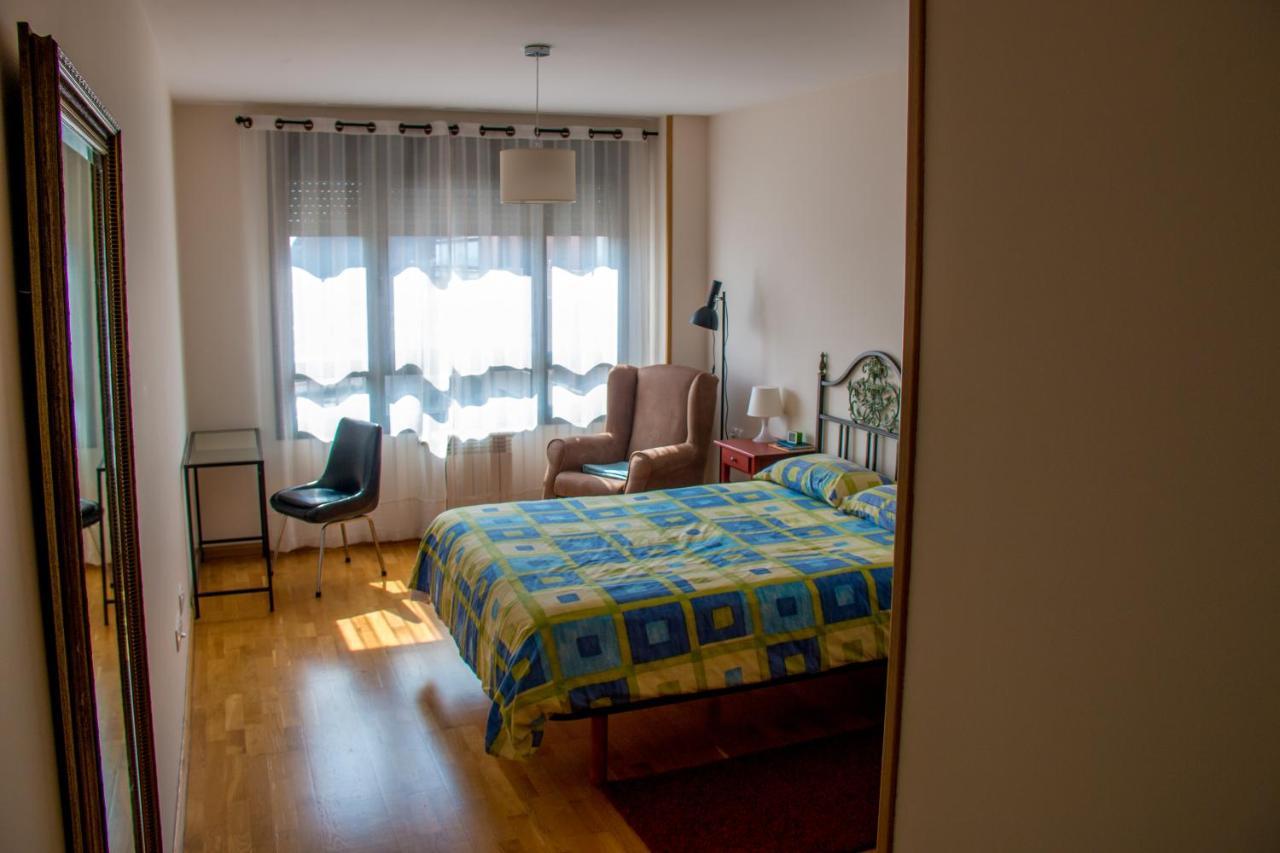 Piso Con Vistas En Urbanizacion Con Piscina Santander Bagian luar foto